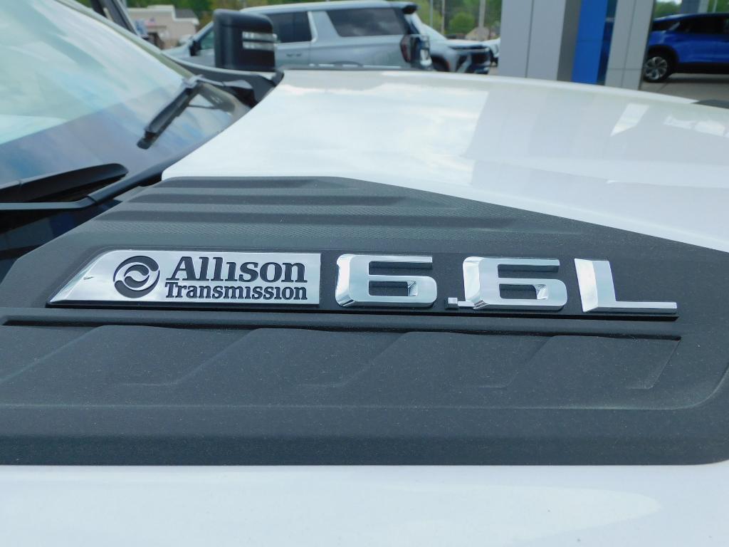 new 2025 Chevrolet Silverado 3500 car, priced at $52,043