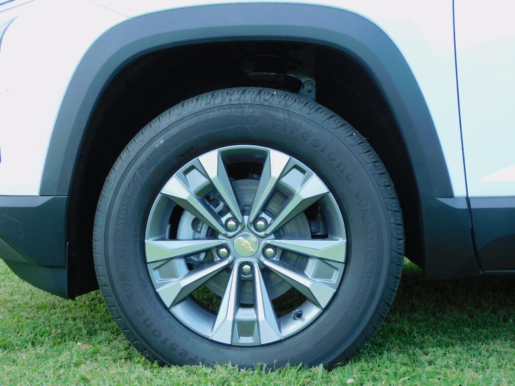 new 2026 Chevrolet Equinox car, priced at $34,280