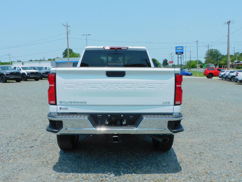 new 2025 Chevrolet Silverado 2500 car, priced at $69,400