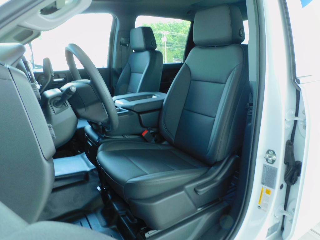 new 2025 Chevrolet Silverado 3500 car, priced at $55,515