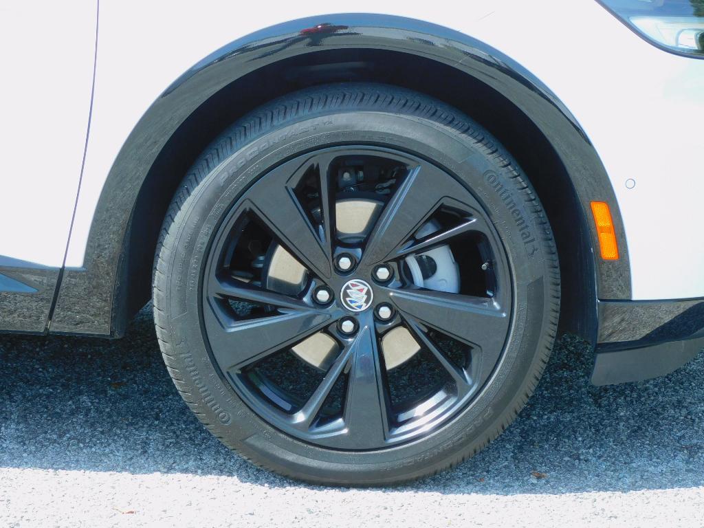 used 2022 Buick Envision car, priced at $29,987