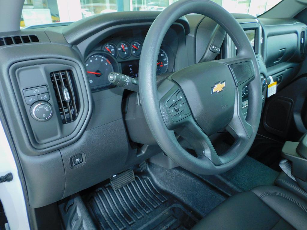 new 2026 Chevrolet Silverado 1500 car, priced at $40,820