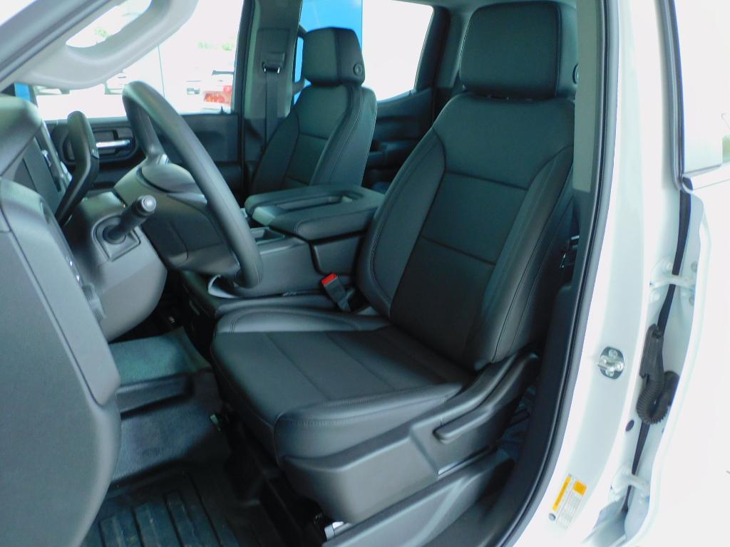 new 2026 Chevrolet Silverado 1500 car, priced at $40,820
