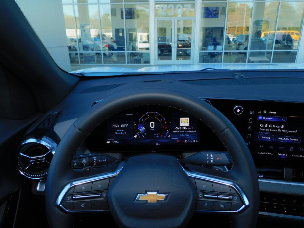 new 2026 Chevrolet Equinox car, priced at $33,040