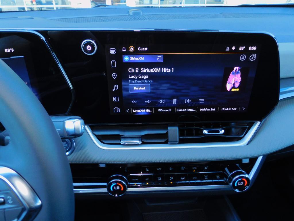 new 2026 Chevrolet Equinox car, priced at $33,040