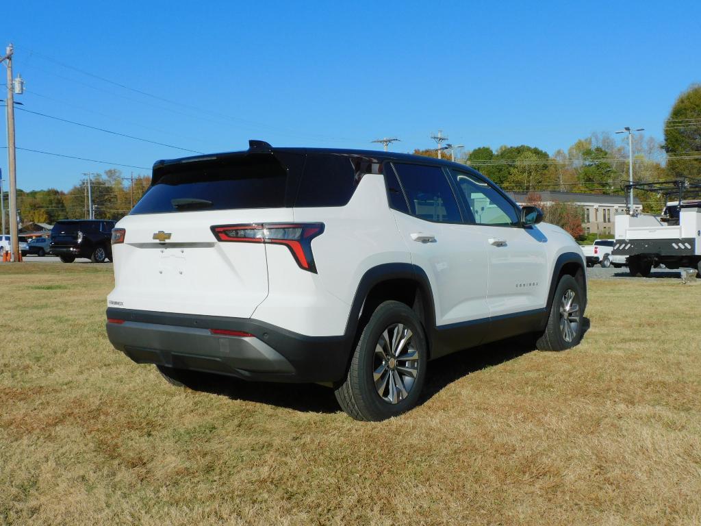 new 2026 Chevrolet Equinox car, priced at $33,040