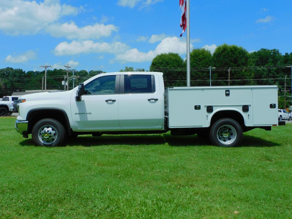 new 2025 Chevrolet Silverado 3500 car, priced at $66,343