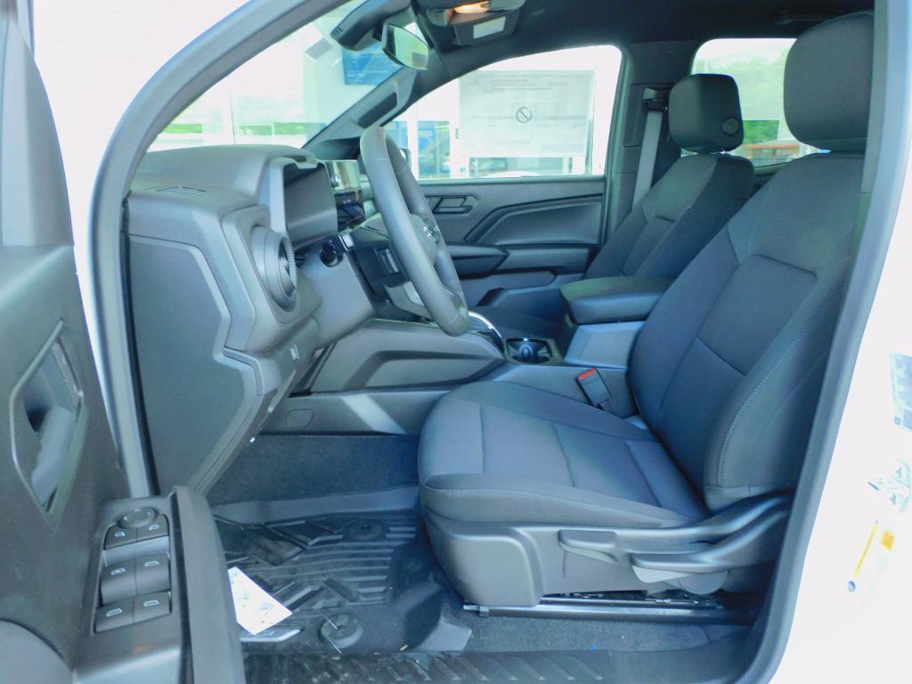 new 2025 Chevrolet Colorado car, priced at $42,845