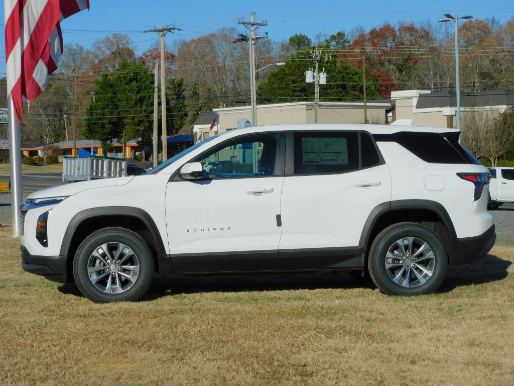 new 2025 Chevrolet Equinox car, priced at $30,687