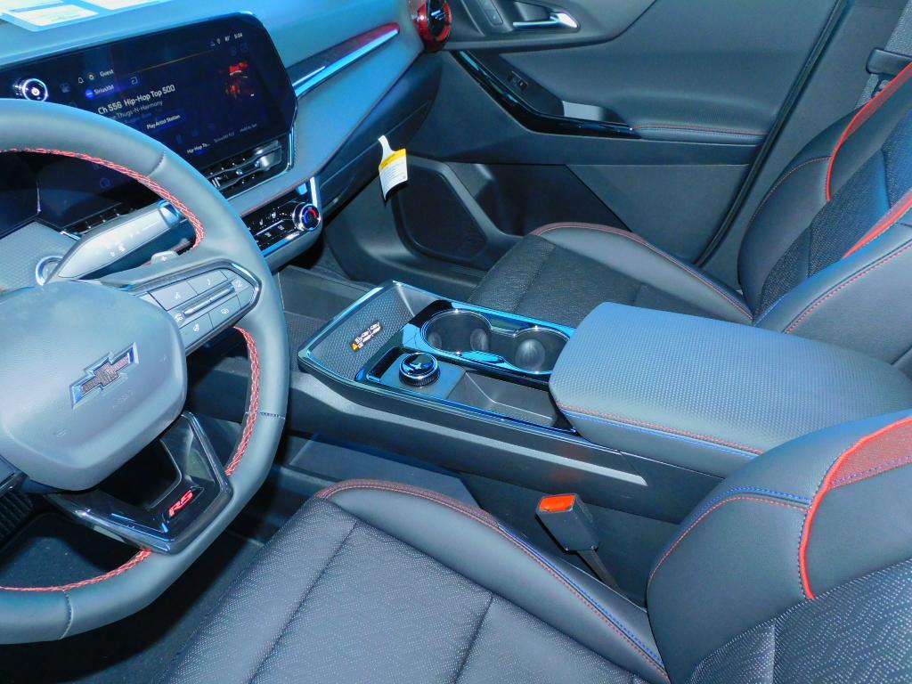new 2025 Chevrolet Equinox car, priced at $36,790
