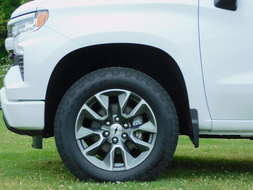 new 2025 Chevrolet Silverado 1500 car, priced at $65,755