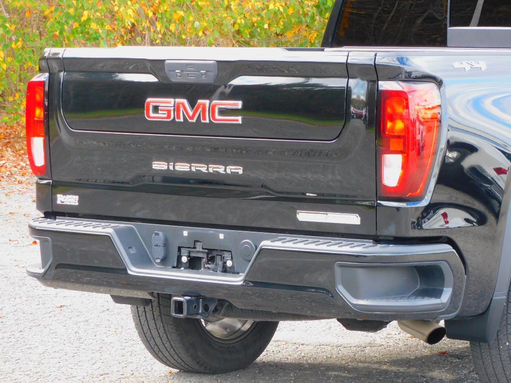 used 2022 GMC Sierra 1500 Limited car, priced at $39,987