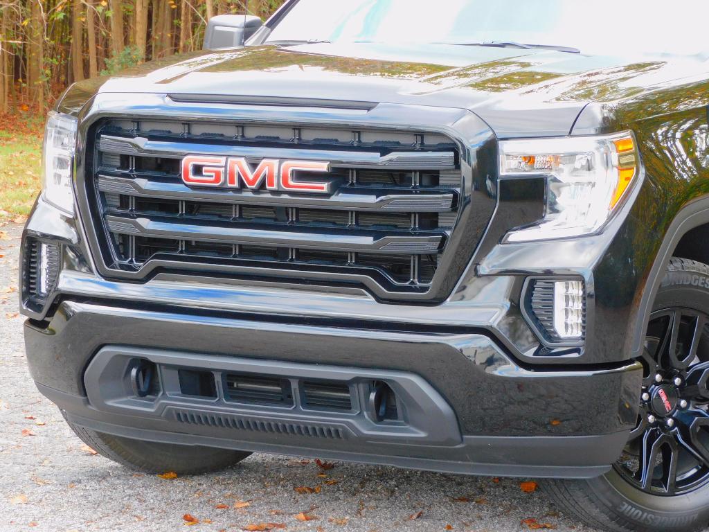 used 2022 GMC Sierra 1500 Limited car, priced at $39,987