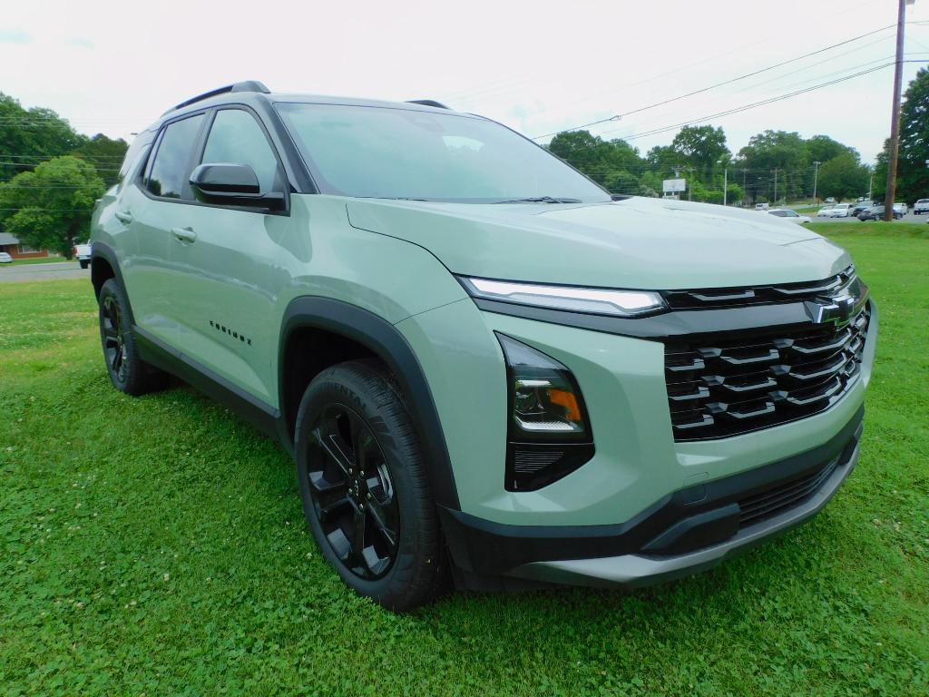 new 2026 Chevrolet Equinox car, priced at $31,535