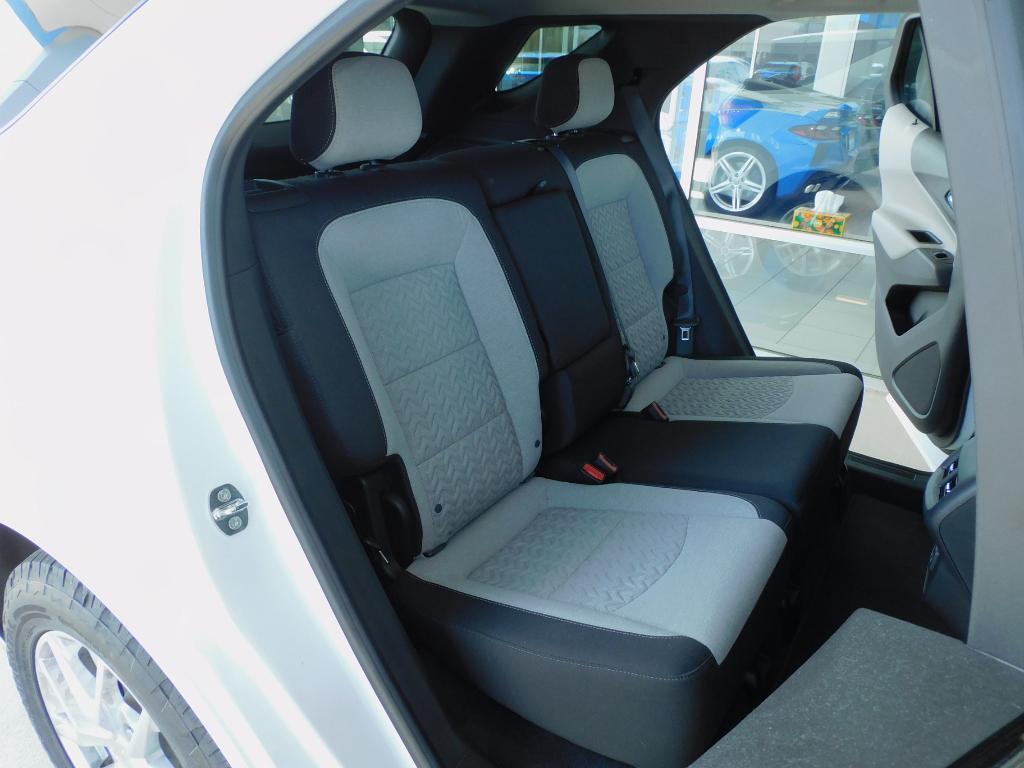 used 2022 Chevrolet Equinox car, priced at $21,387