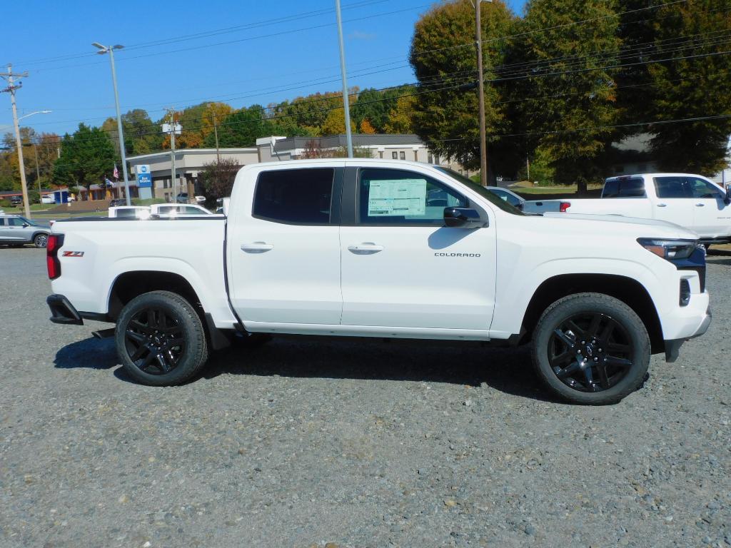 new 2024 Chevrolet Colorado car, priced at $44,987