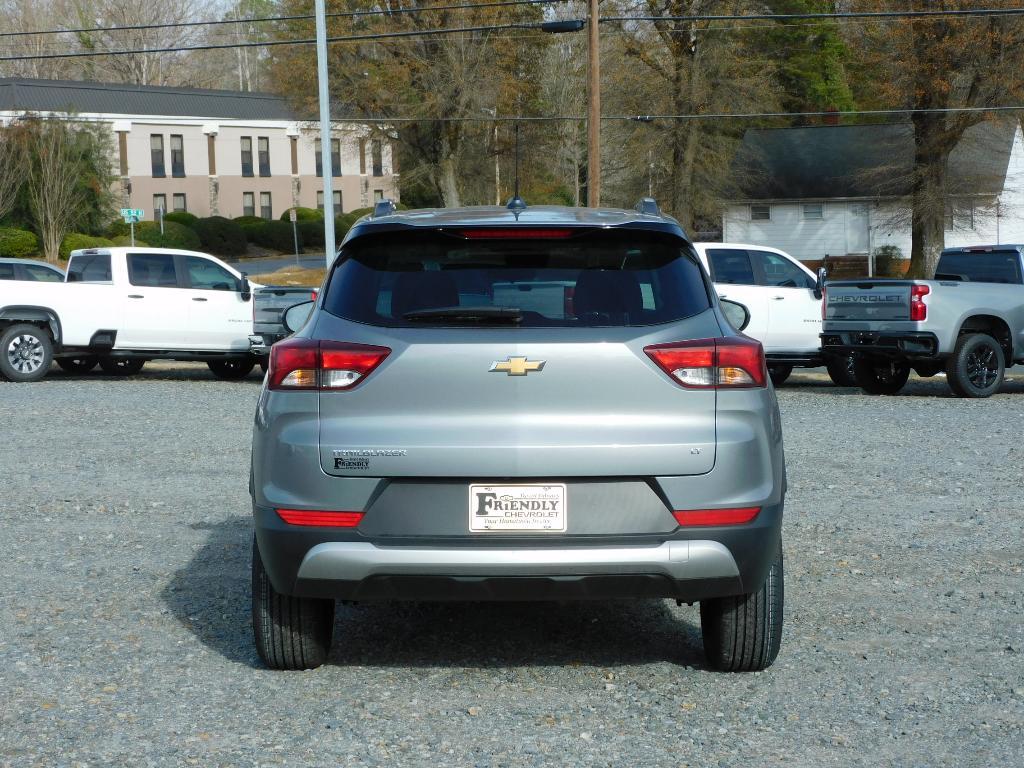 new 2025 Chevrolet TrailBlazer car, priced at $25,990