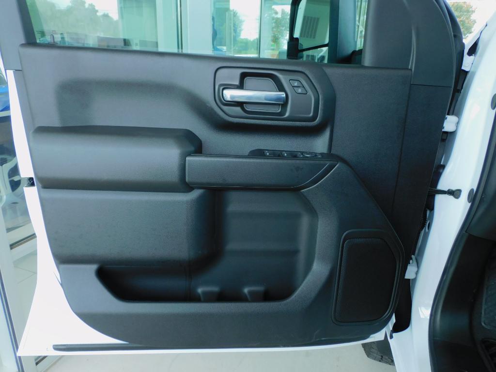new 2025 Chevrolet Silverado 2500 car, priced at $57,550