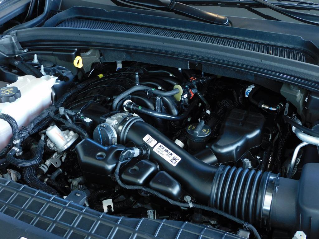 used 2023 Jeep Grand Cherokee car, priced at $35,987