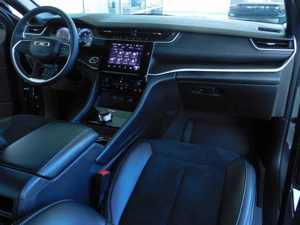 used 2023 Jeep Grand Cherokee car, priced at $35,987