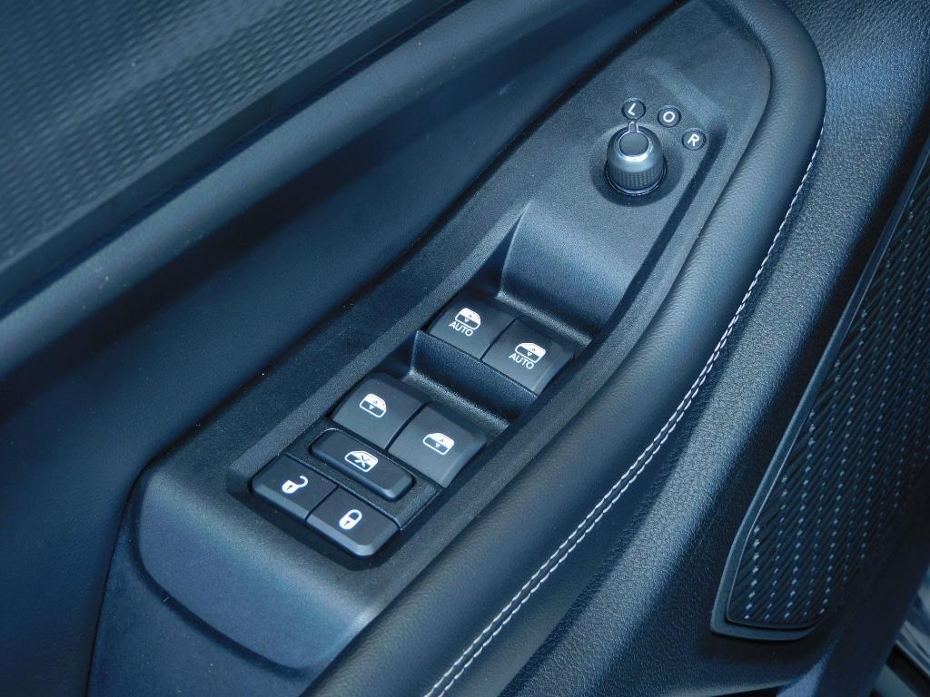 used 2023 Jeep Grand Cherokee car, priced at $35,987