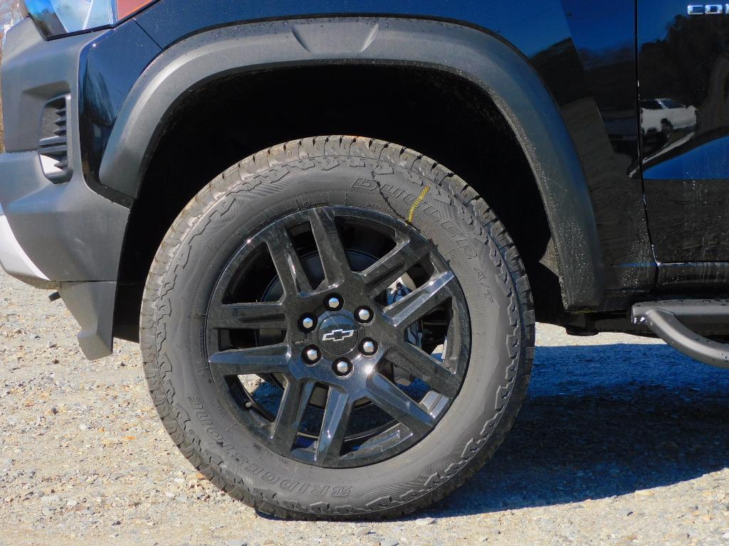 new 2025 Chevrolet Colorado car, priced at $41,987