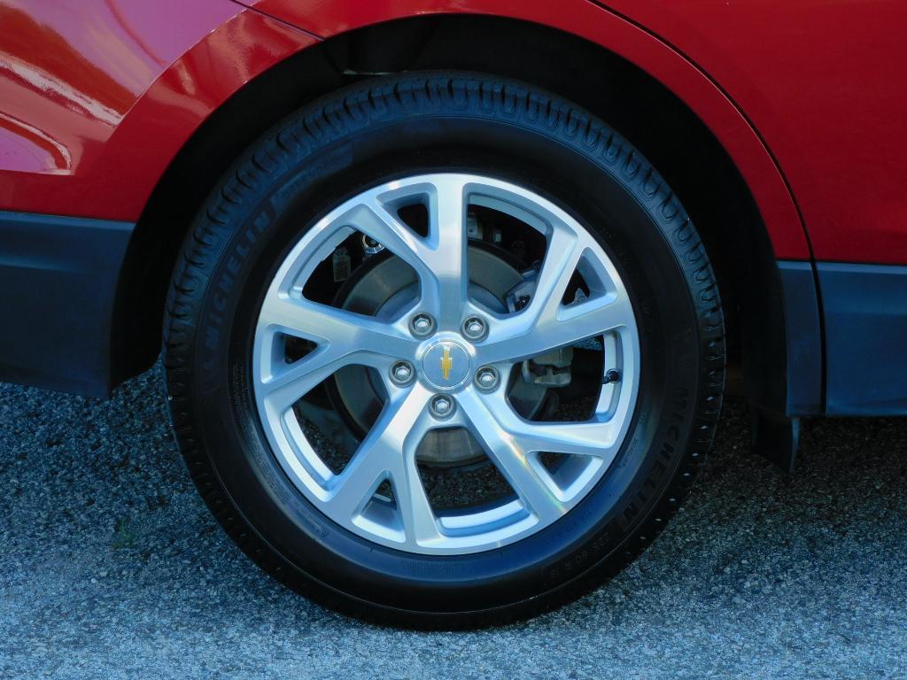 used 2020 Chevrolet Equinox car, priced at $22,987