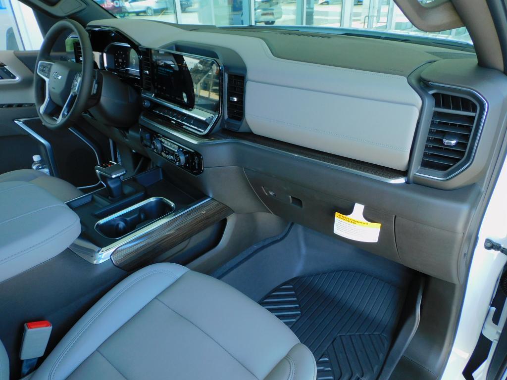 new 2025 Chevrolet Silverado 1500 car, priced at $60,625