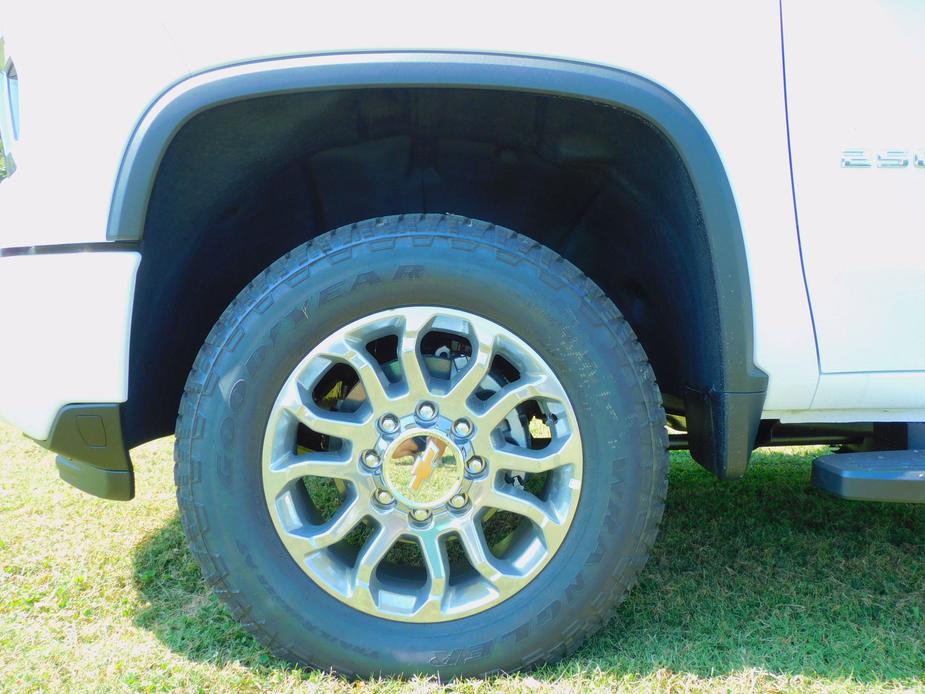 used 2024 Chevrolet Silverado 2500 car, priced at $68,387