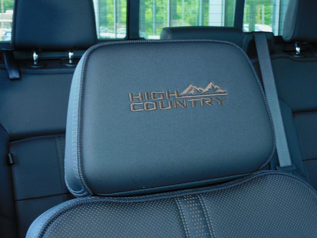 used 2024 Chevrolet Silverado 2500 car, priced at $79,987