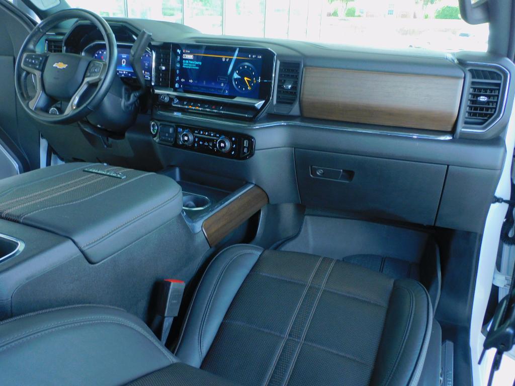 used 2024 Chevrolet Silverado 2500 car, priced at $79,987