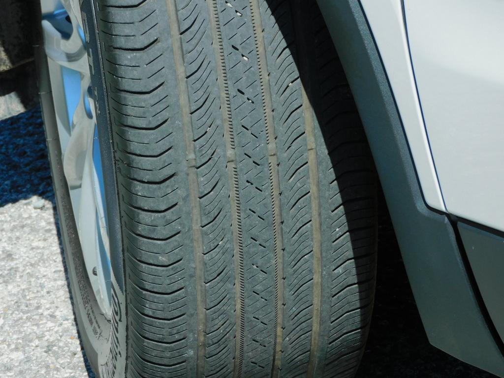 used 2023 Cadillac XT4 car, priced at $31,987