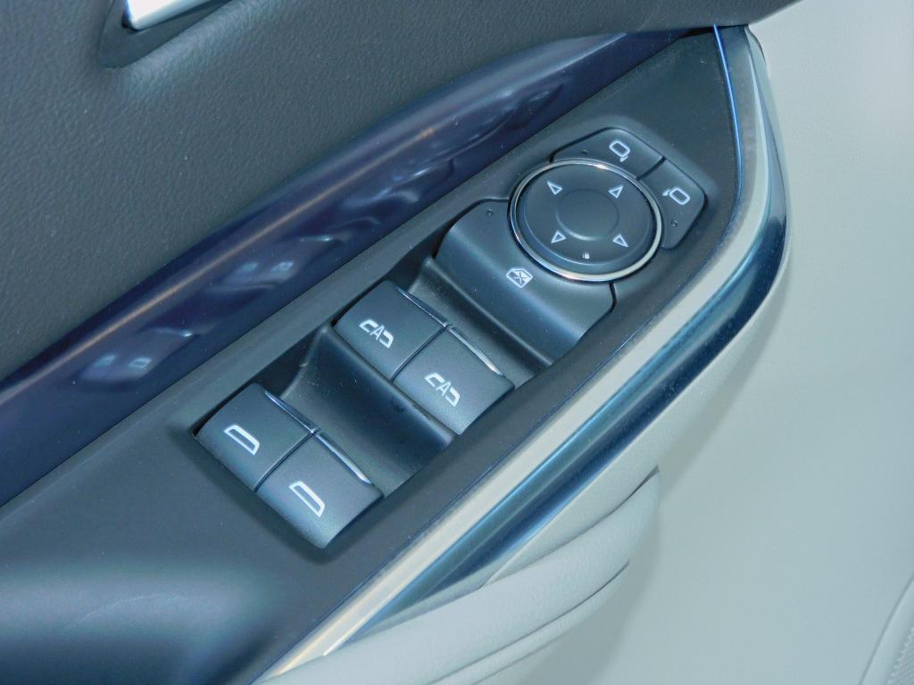 used 2023 Cadillac XT4 car, priced at $31,987