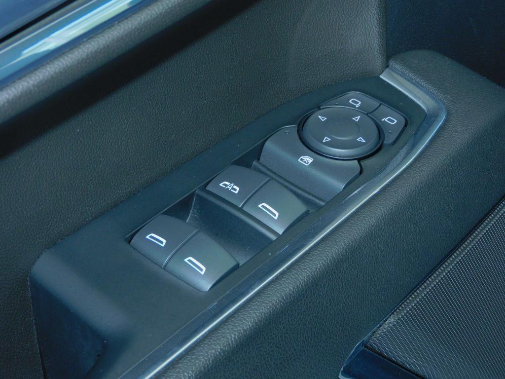 used 2023 Chevrolet Silverado 1500 car, priced at $39,987