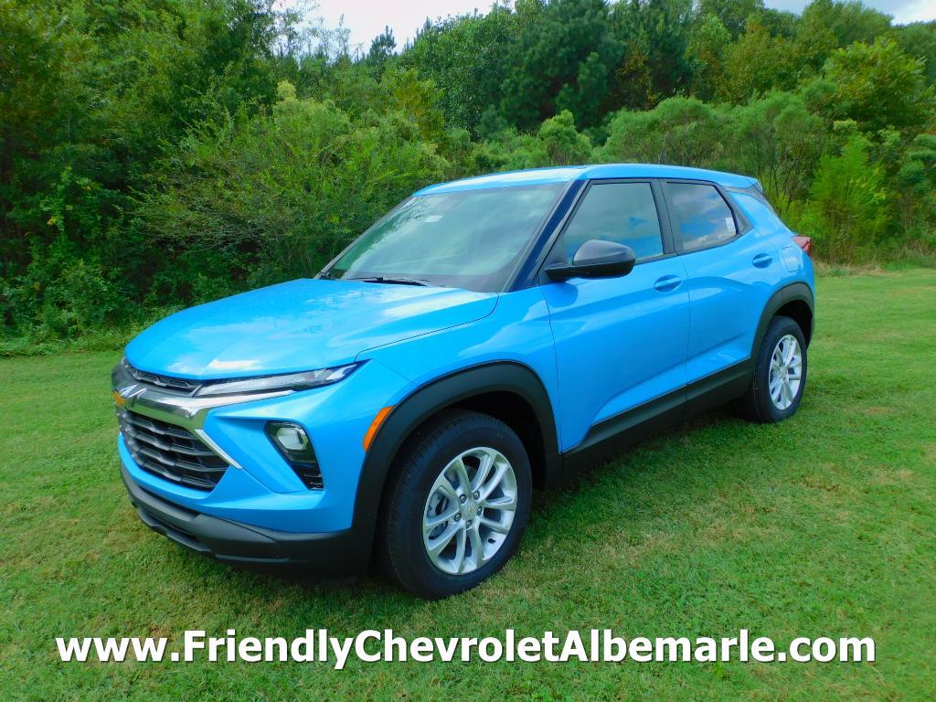 new 2025 Chevrolet TrailBlazer car, priced at $26,075