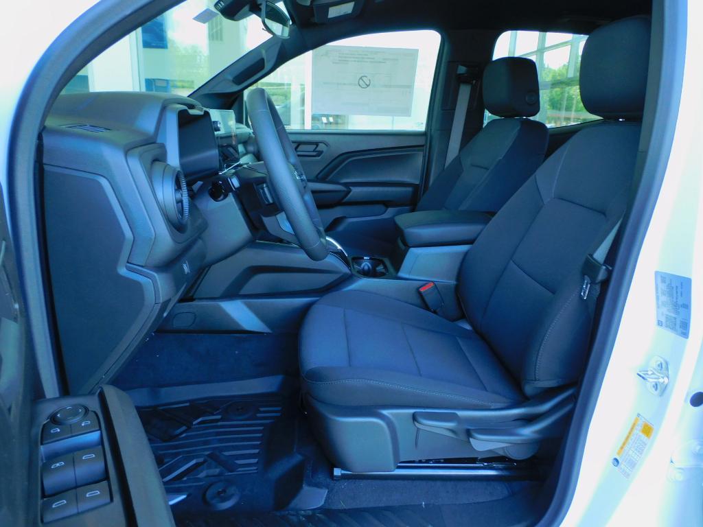 new 2025 Chevrolet Colorado car, priced at $42,845