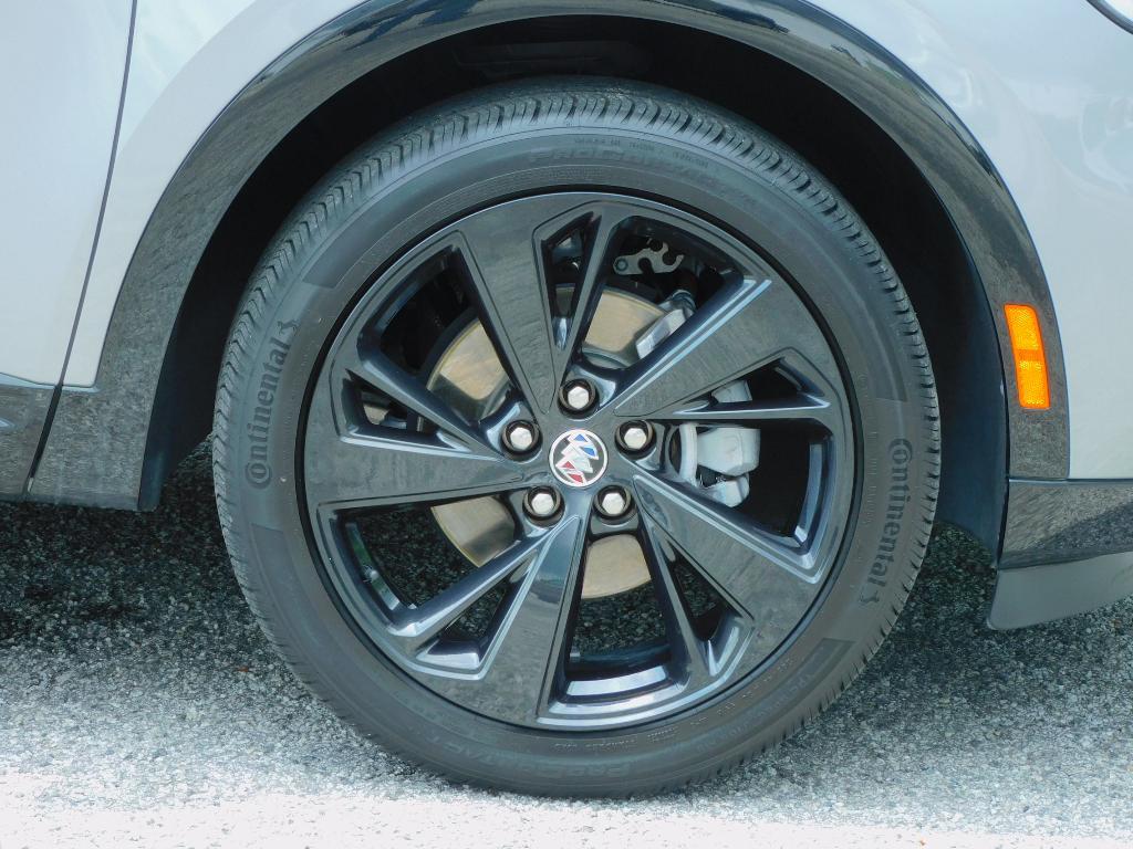 used 2023 Buick Envision car, priced at $32,987