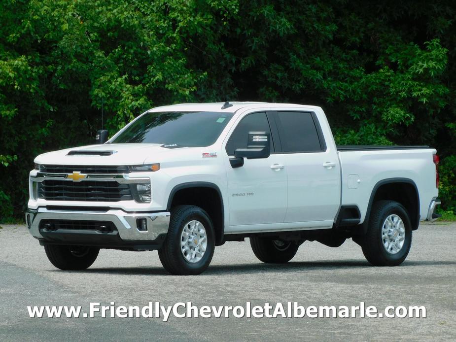 used 2024 Chevrolet Silverado 2500 car, priced at $55,987