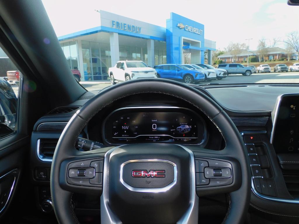 used 2023 GMC Yukon XL car, priced at $61,987