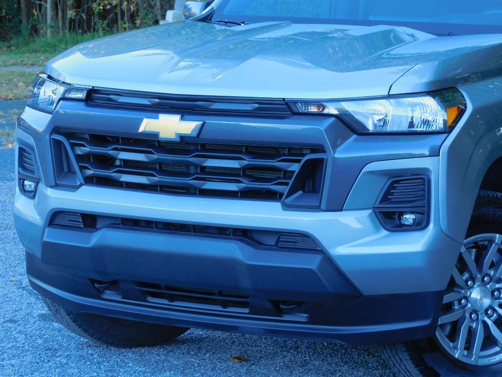 used 2023 Chevrolet Colorado car, priced at $36,987