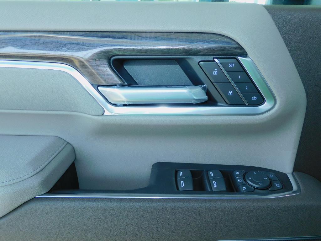 new 2025 Chevrolet Silverado 3500 car, priced at $72,200