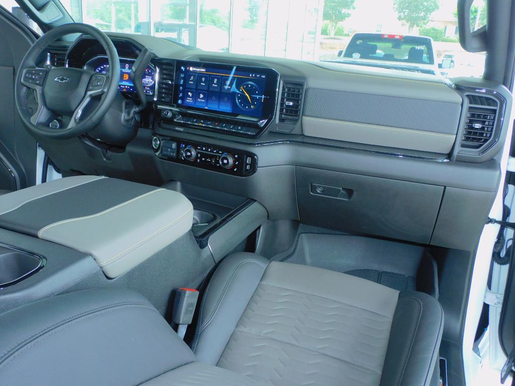 used 2025 Chevrolet Silverado 2500 car, priced at $72,987