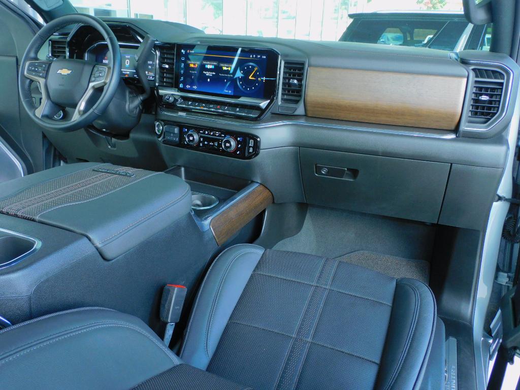 used 2024 Chevrolet Silverado 2500 car, priced at $79,987