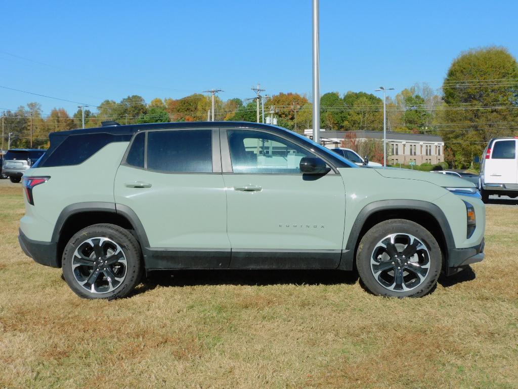 new 2026 Chevrolet Equinox car, priced at $30,987