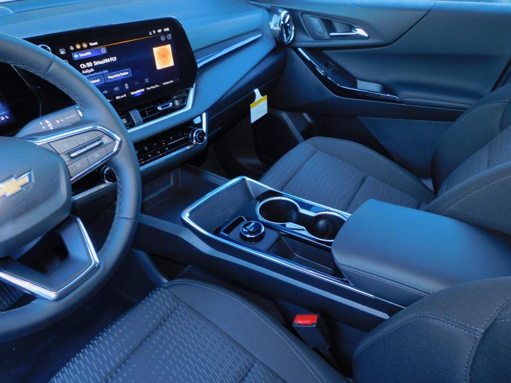 new 2026 Chevrolet Equinox car, priced at $30,987