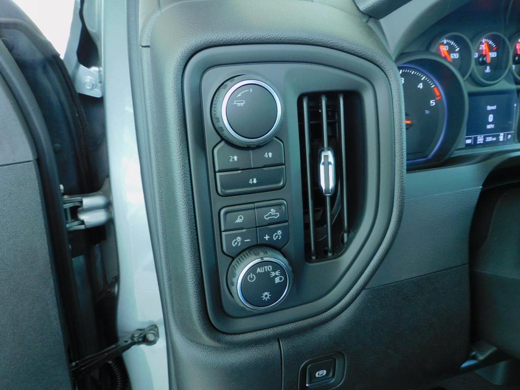 new 2025 Chevrolet Silverado 2500 car, priced at $69,090