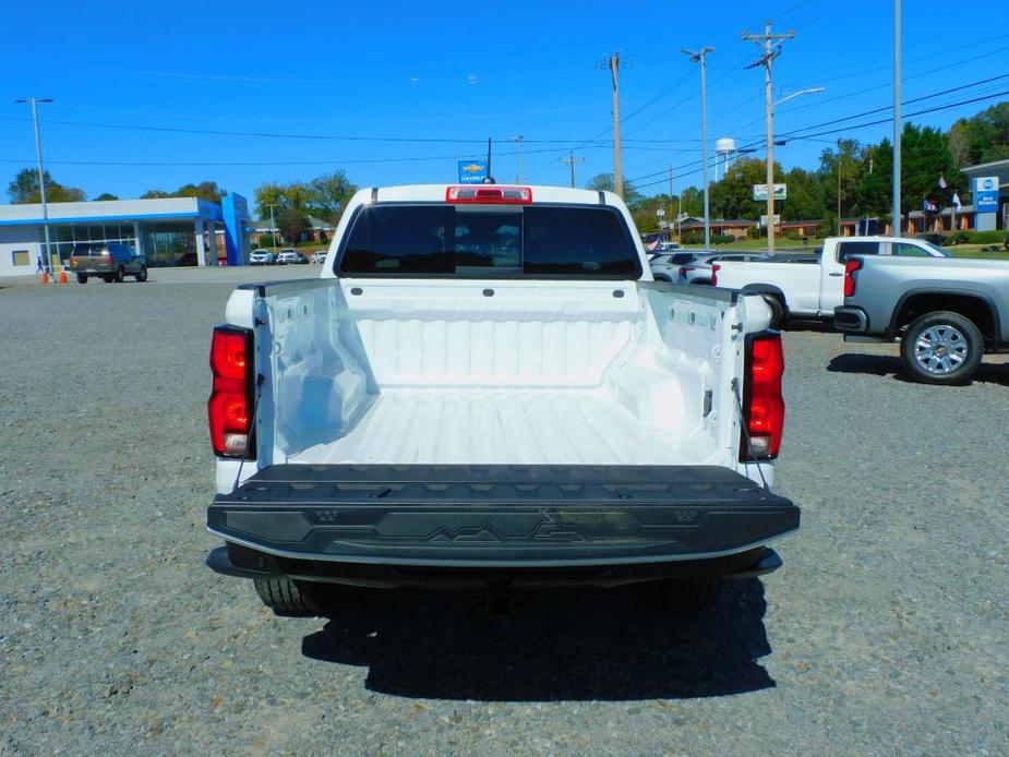 new 2024 Chevrolet Colorado car, priced at $43,987