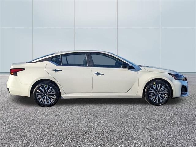 new 2025 Nissan Altima car, priced at $26,674