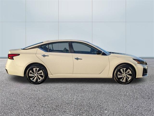 new 2025 Nissan Altima car, priced at $25,733