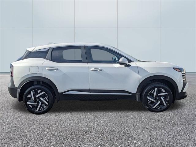 new 2025 Nissan Kicks car, priced at $26,000